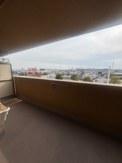 【バルコニー】