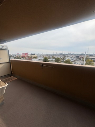 【バルコニー】