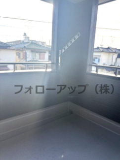 落ち着いた時間を過ごせるバルコニーです