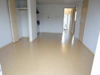 ゆったり過ごせるリビングです