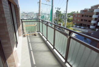 【バルコニー】