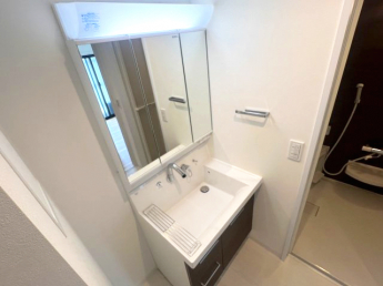 【洗面所】