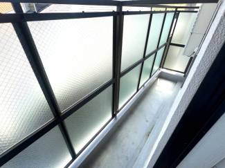 【バルコニー】