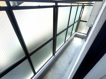 【バルコニー】