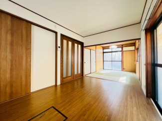 【居間・リビング】