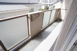 【バルコニー】