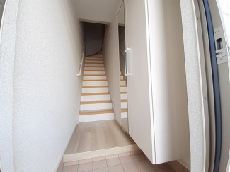 ゆったりとした玄関です