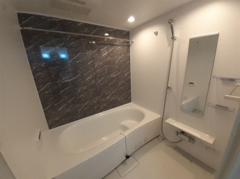 日々の疲れを癒すお風呂付です