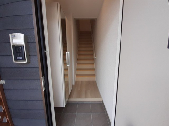 ゆったりとした玄関です