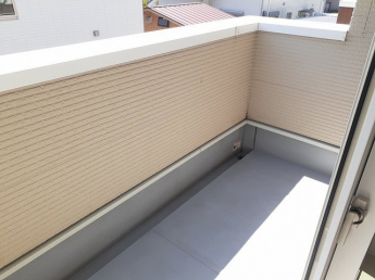 バルコニーがあります