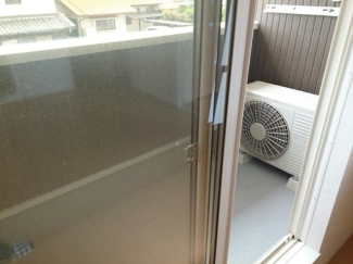 陽当たり良好なバルコニーです