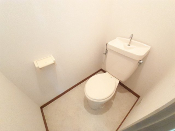 落ち着いたトイレです