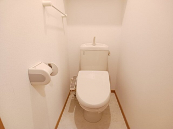 シンプルで使いやすいトイレです