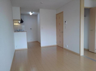 こちらのリビングで趣味の時間をお楽しみください