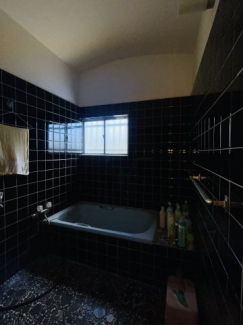 日々の疲れを癒すお風呂付です