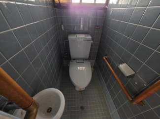 清潔感のあるトイレです