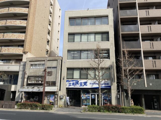 京都府京都市上京区河原町通丸太町下る伊勢屋町の事務所の画像