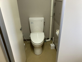 京都府京都市上京区河原町通丸太町下る伊勢屋町の事務所の画像