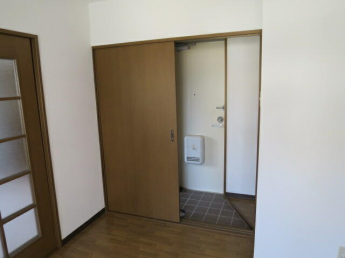 シャインスリーの画像