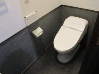 松山市喜与町１丁目の中古一戸建ての画像