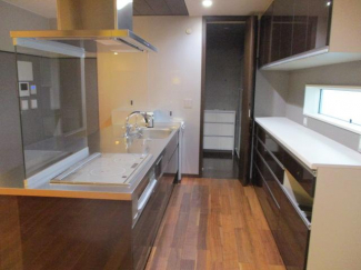 松山市喜与町１丁目の中古一戸建ての画像