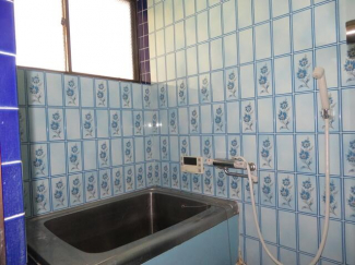 松山市中村４丁目の中古一戸建ての画像