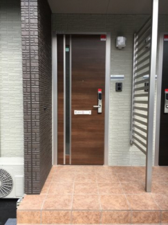 【エントランス】