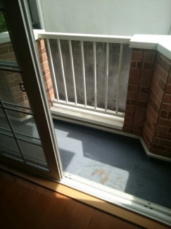 【バルコニー】