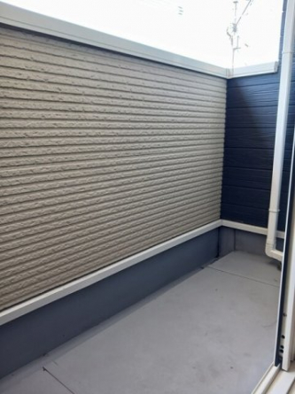 【バルコニー】