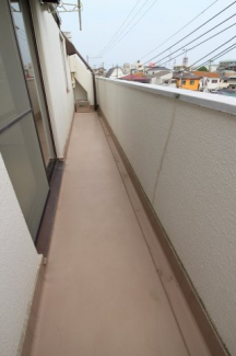 【バルコニー】