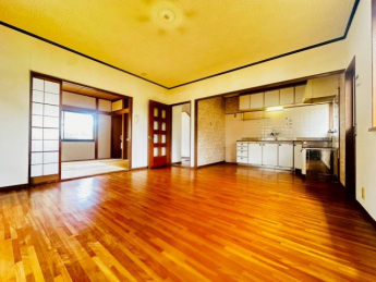 【居間・リビング】