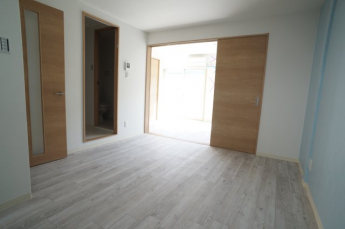 【居間・リビング】