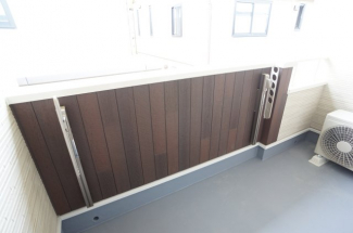 【バルコニー】