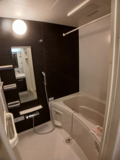 お風呂で日々の疲れを落としましょう