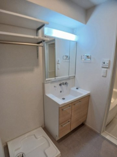 スペースが確保できる洗面所です