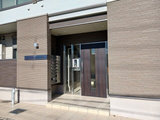 【エントランス】