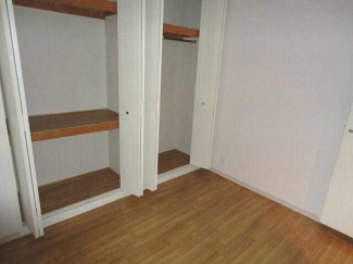 ファミリアル門戸の画像