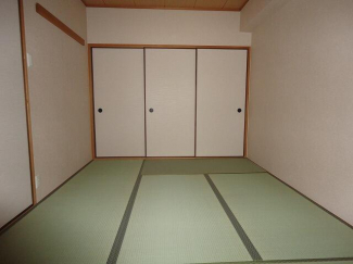 ファミリアル門戸の画像