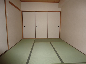 ファミリアル門戸の画像