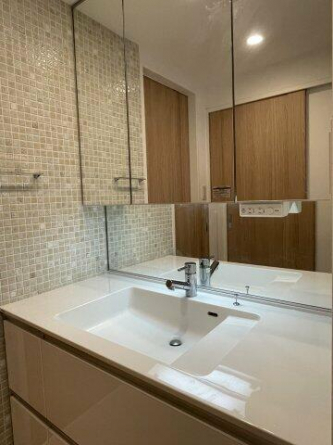 アルファステイツ新居浜駅の画像