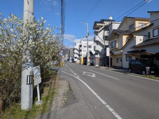 県道３１７号線、奥道後に向けての景色です。