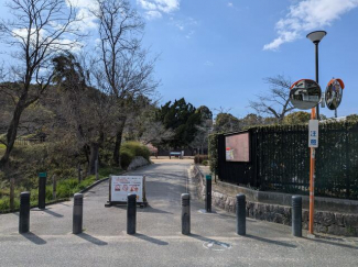 道後公園東口　約８５０ｍ