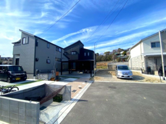 2026年3月撮影（左14号地・右15号地）