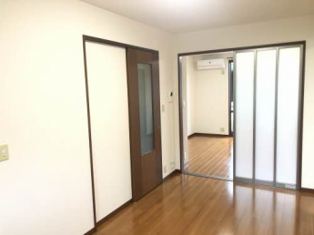 【居間・リビング】