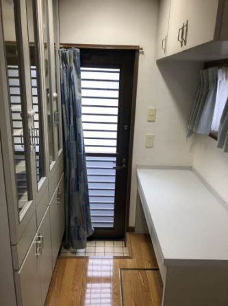 【バルコニー】