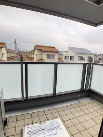 【バルコニー】