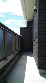 【バルコニー】