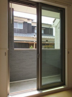 【バルコニー】