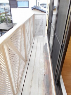 【バルコニー】