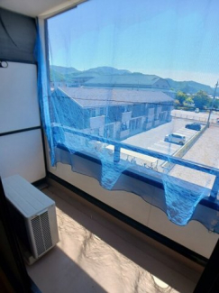 【バルコニー】